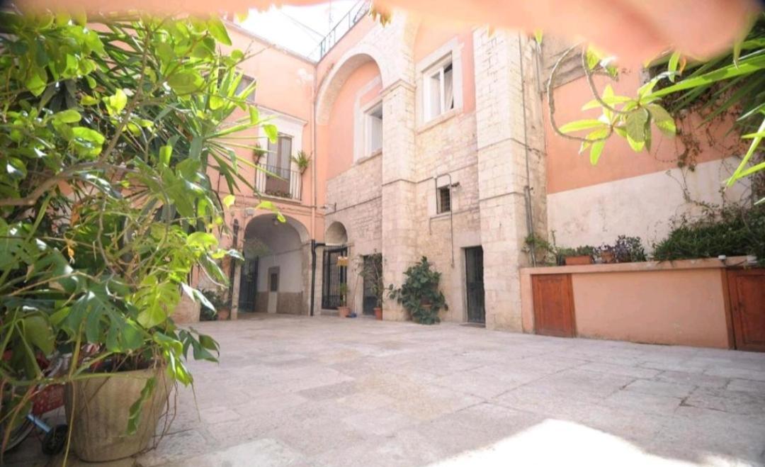 Saint Patrick Guest House Barletta Exterior photo