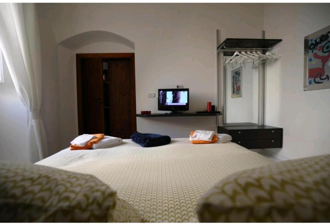 Saint Patrick Guest House Barletta Exterior photo